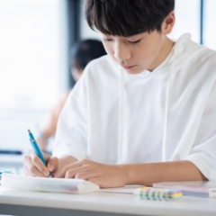 自主学習する子ども