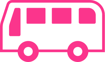 小学校までスタッフが安全にお迎え！